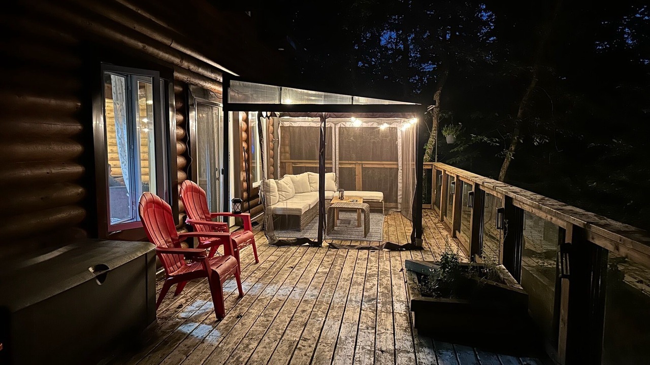Photo of Outdoor in Algonquin Highlands