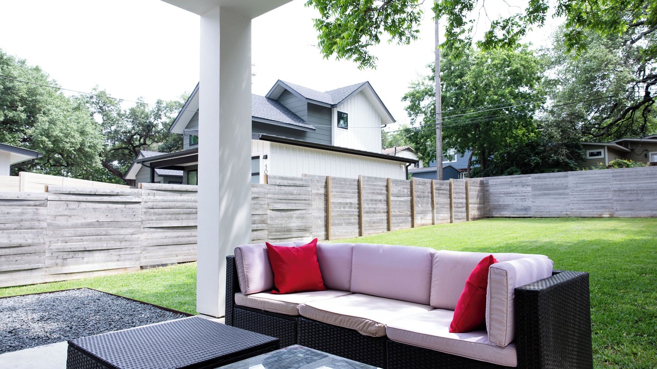 Photo of Outdoor in Dawson