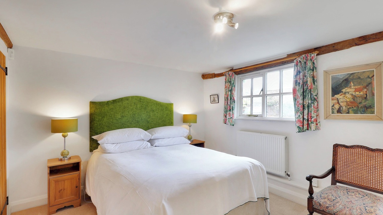 Photo of Others in Leigh