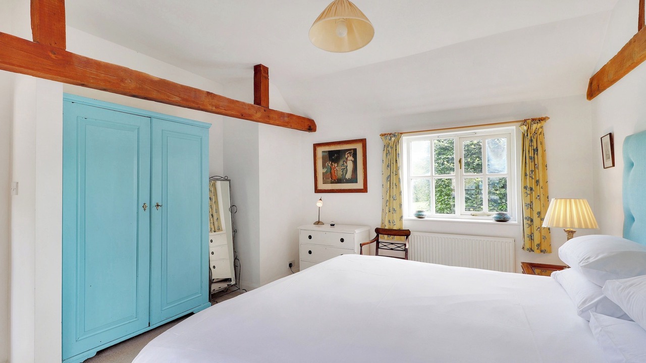 Photo of Others in Leigh