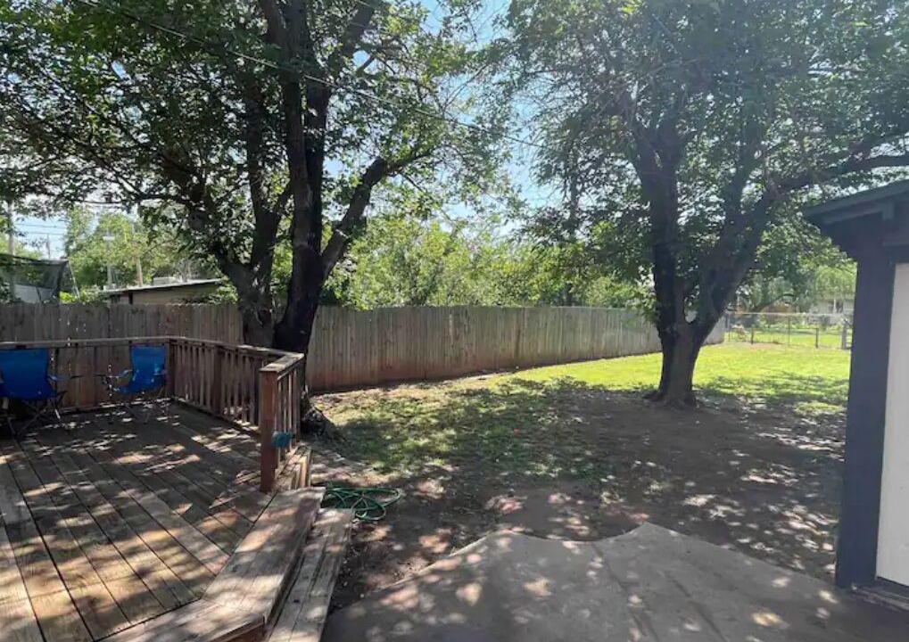 Photo of Outdoor in Sayles Blvd. Area