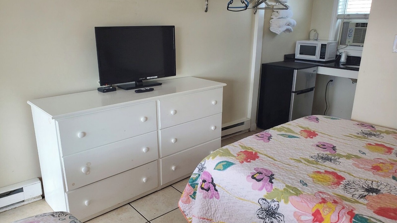 Photo of Bedroom in Misquamicut