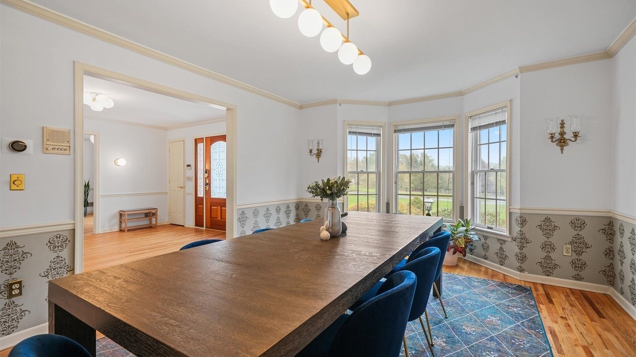 Photo of Others in Circleville