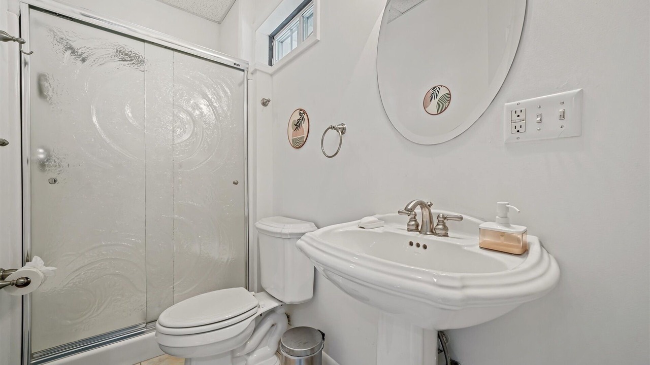 Photo of Others in Circleville