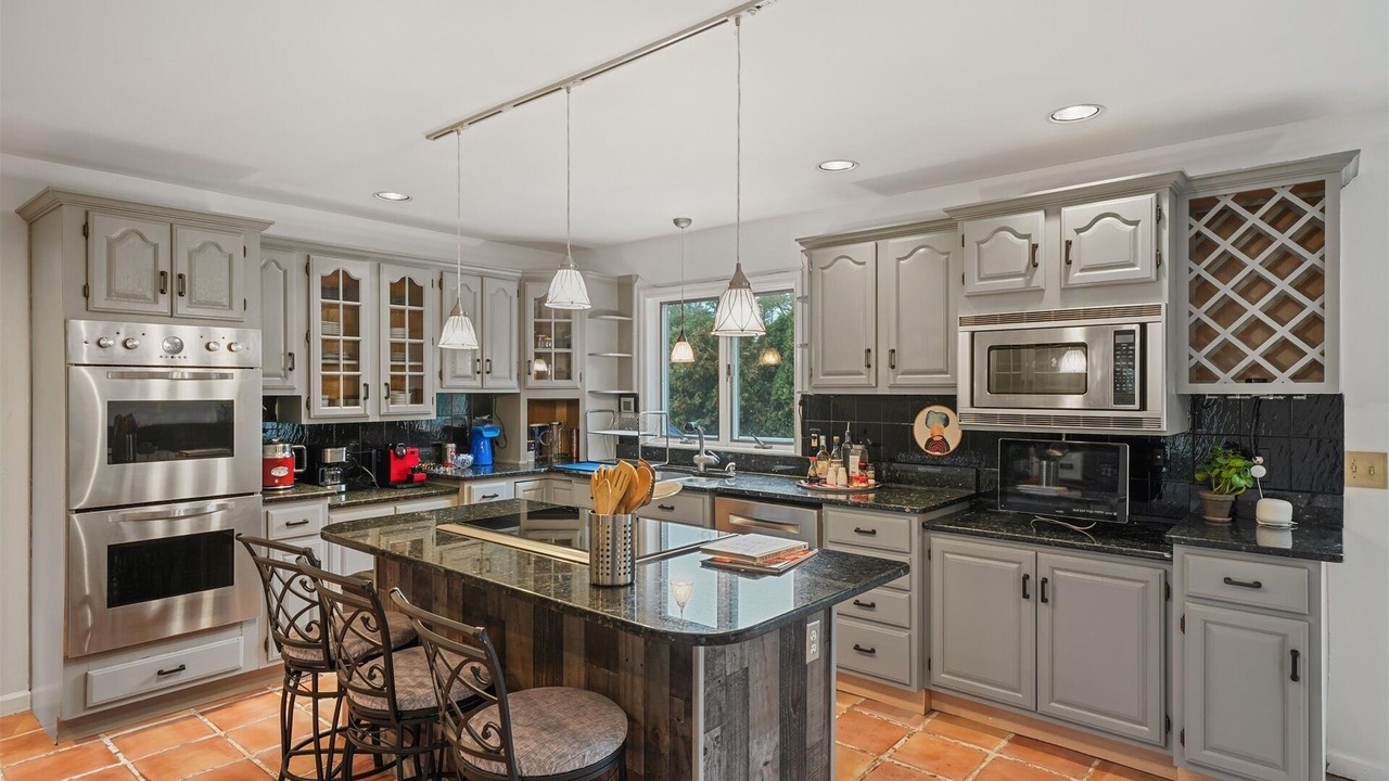 Photo of Kitchen in Circleville