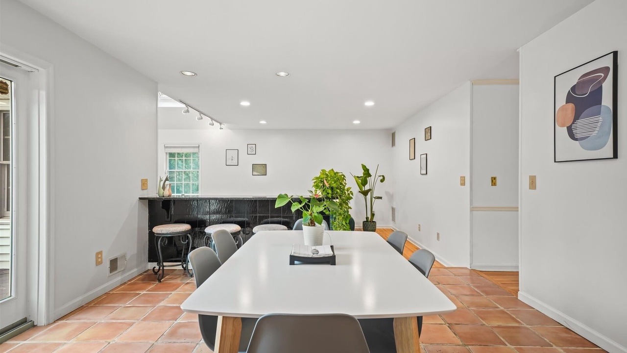 Photo of Others in Circleville