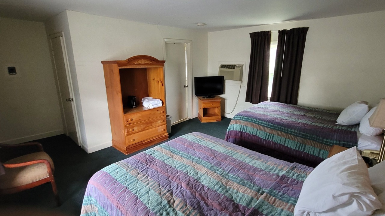 Photo of Others in Seekonk