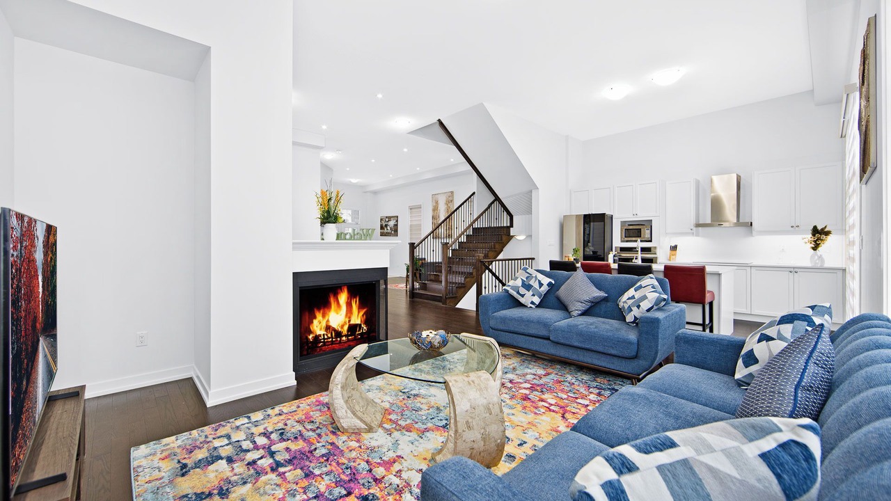 Photo of Livingroom in Oshawa