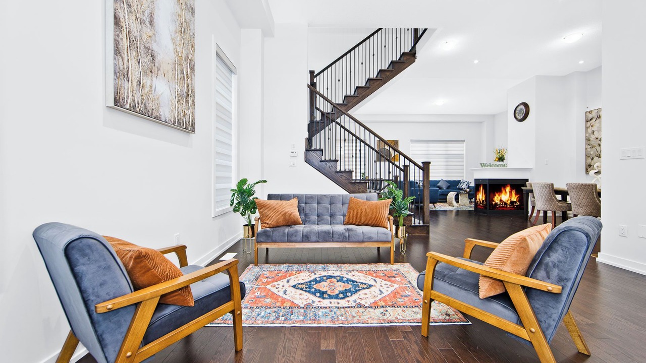 Photo of Livingroom in Oshawa
