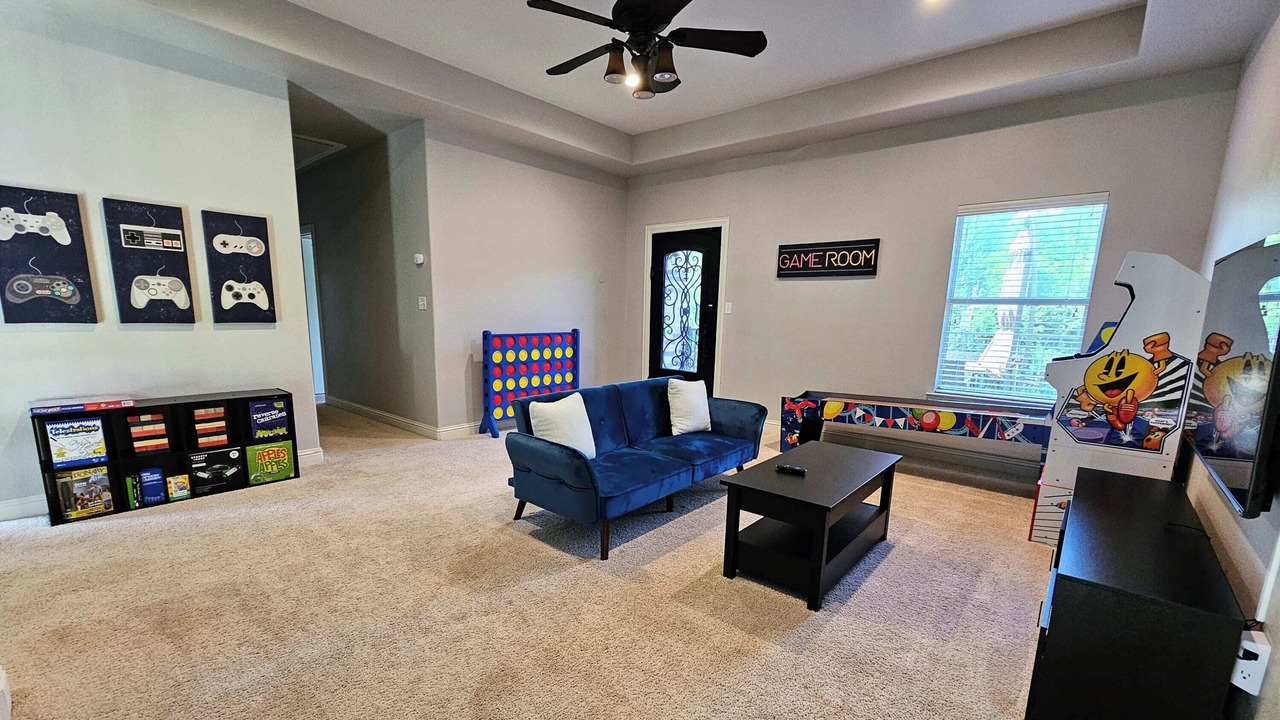 Photo of Bedroom in Shady Shores