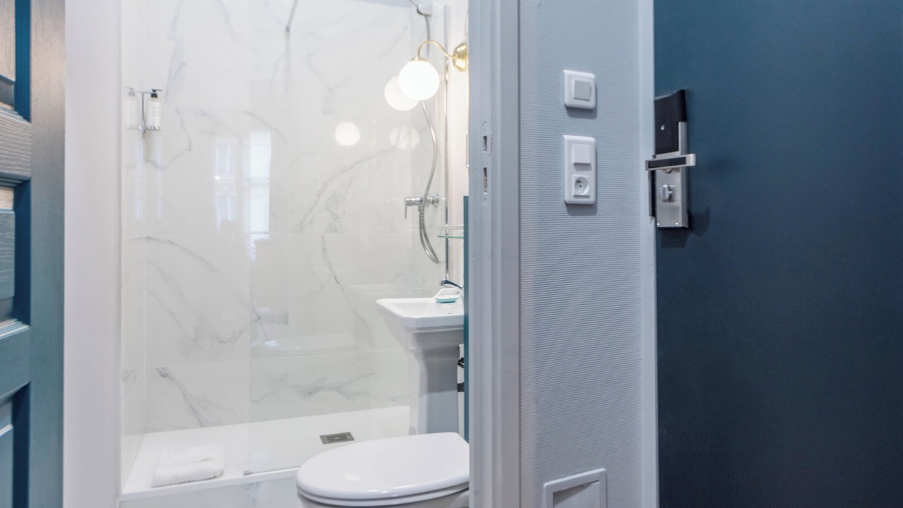 Photo of Bathroom in Madeleine