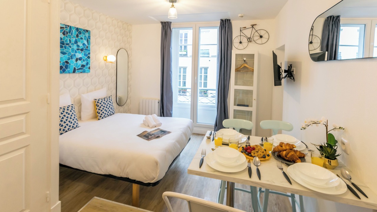 Photo of Bedroom in Arts-et-Metiers