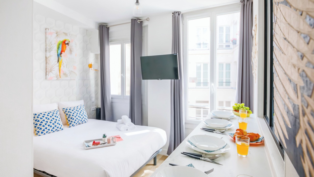 Photo of Bedroom in Arts-et-Metiers
