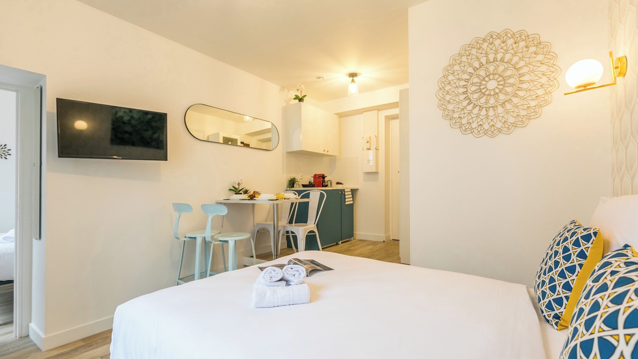 Photo of Bedroom in Arts-et-Metiers