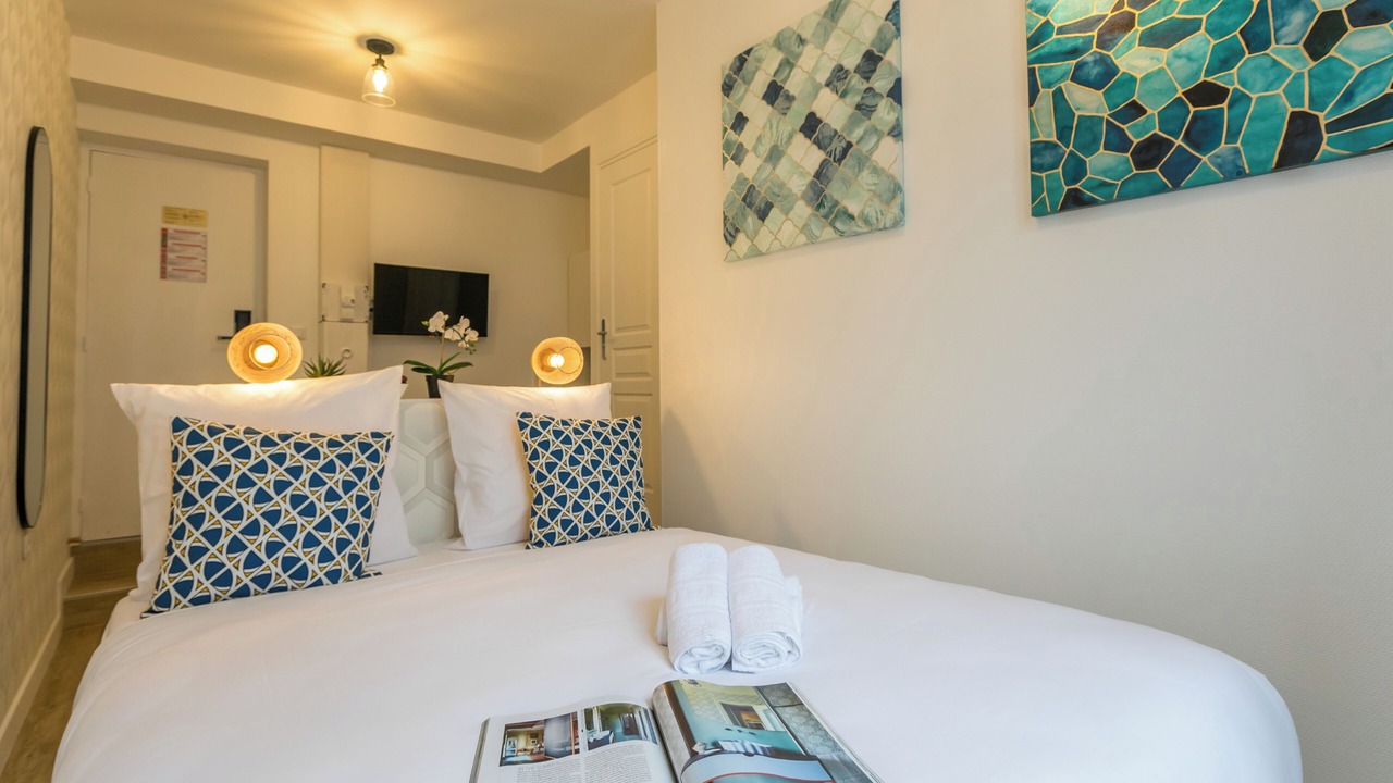 Photo of Bedroom in Arts-et-Metiers
