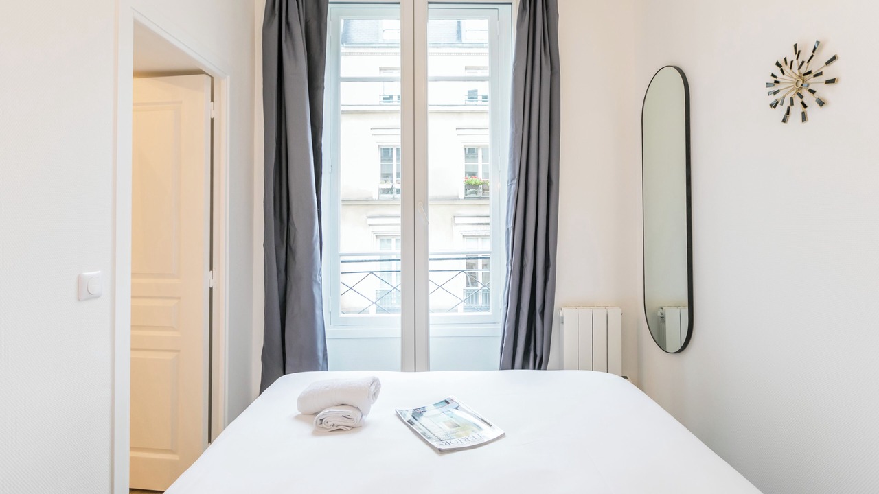 Photo of Bedroom in Arts-et-Metiers