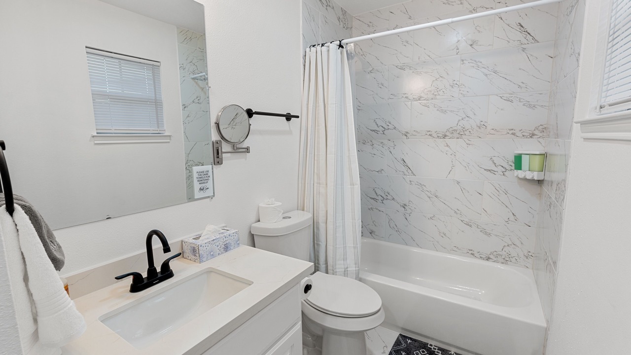 Photo of Bathroom in Walden on Lake Conroe