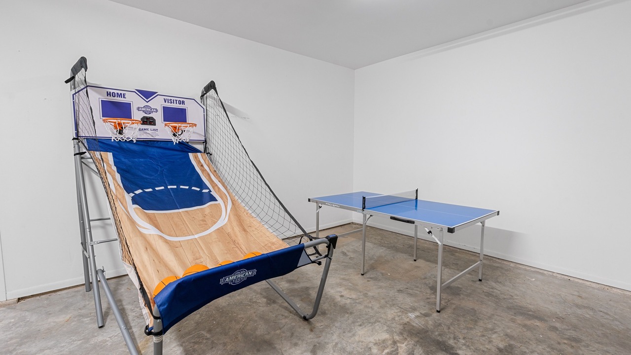 Photo of Bedroom in Walden on Lake Conroe