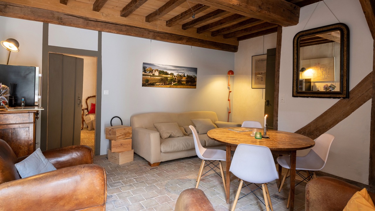 Photo of Livingroom in Meursault