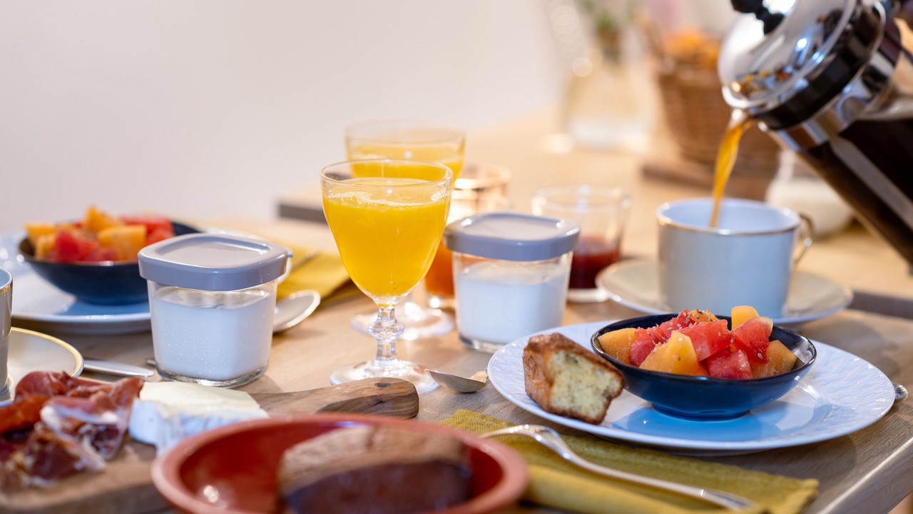 Photo of Others in Meursault