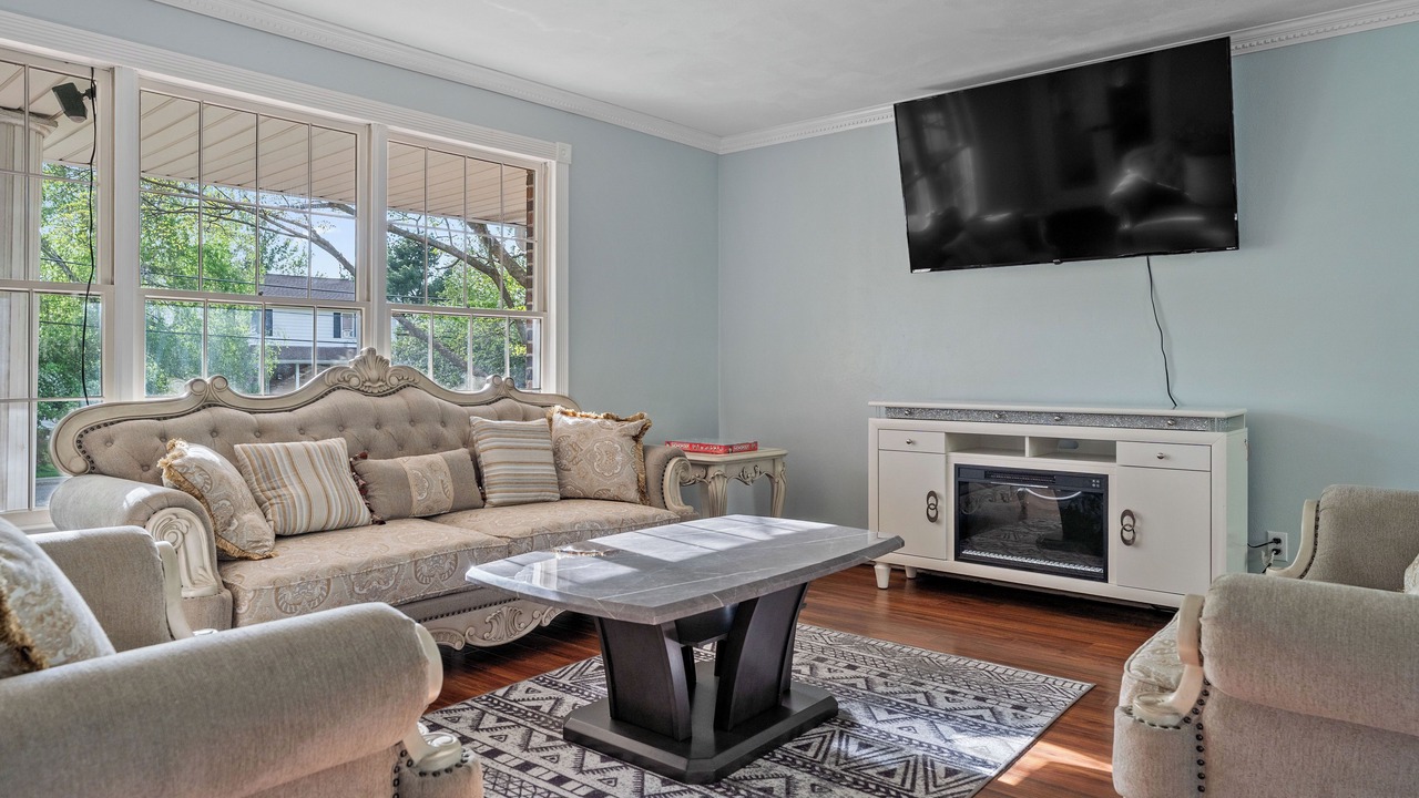 Photo of Livingroom in Binghamton