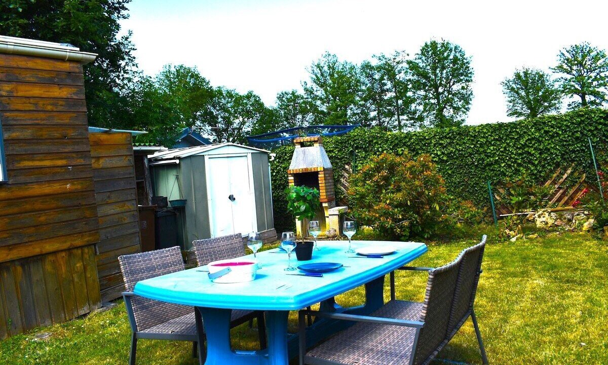Photo of Outdoor in Saint-Julien-de-la-Liegue