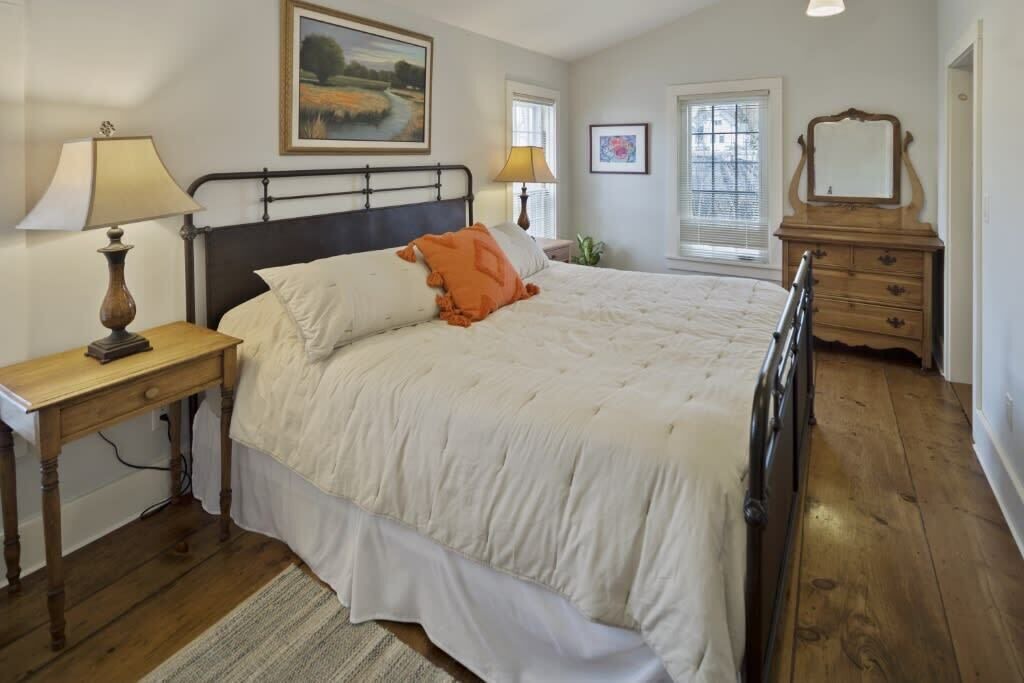 Photo of Others in Ithaca