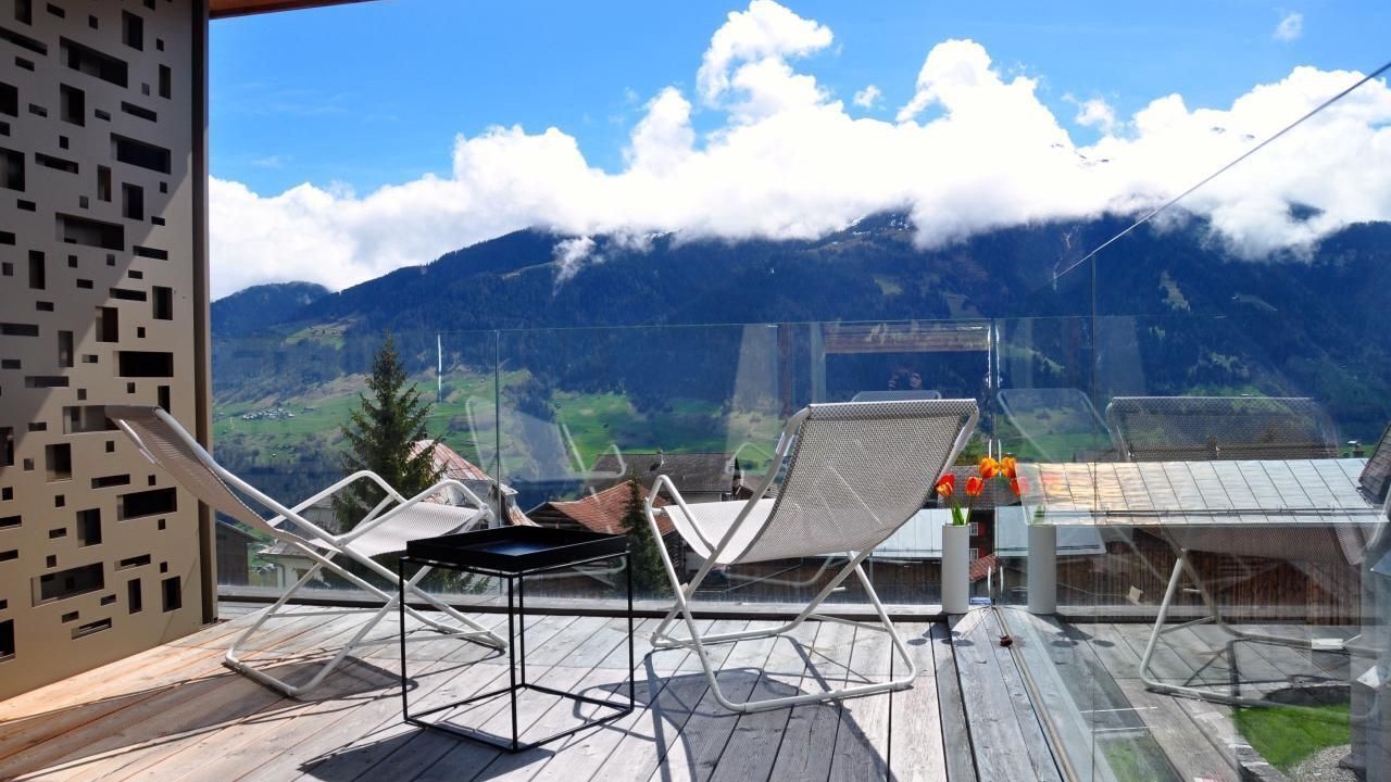 Photo of Outdoor in Degen
