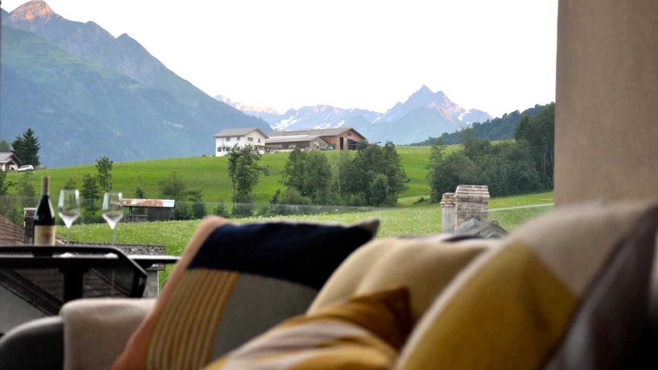 Photo of Outdoor in Degen