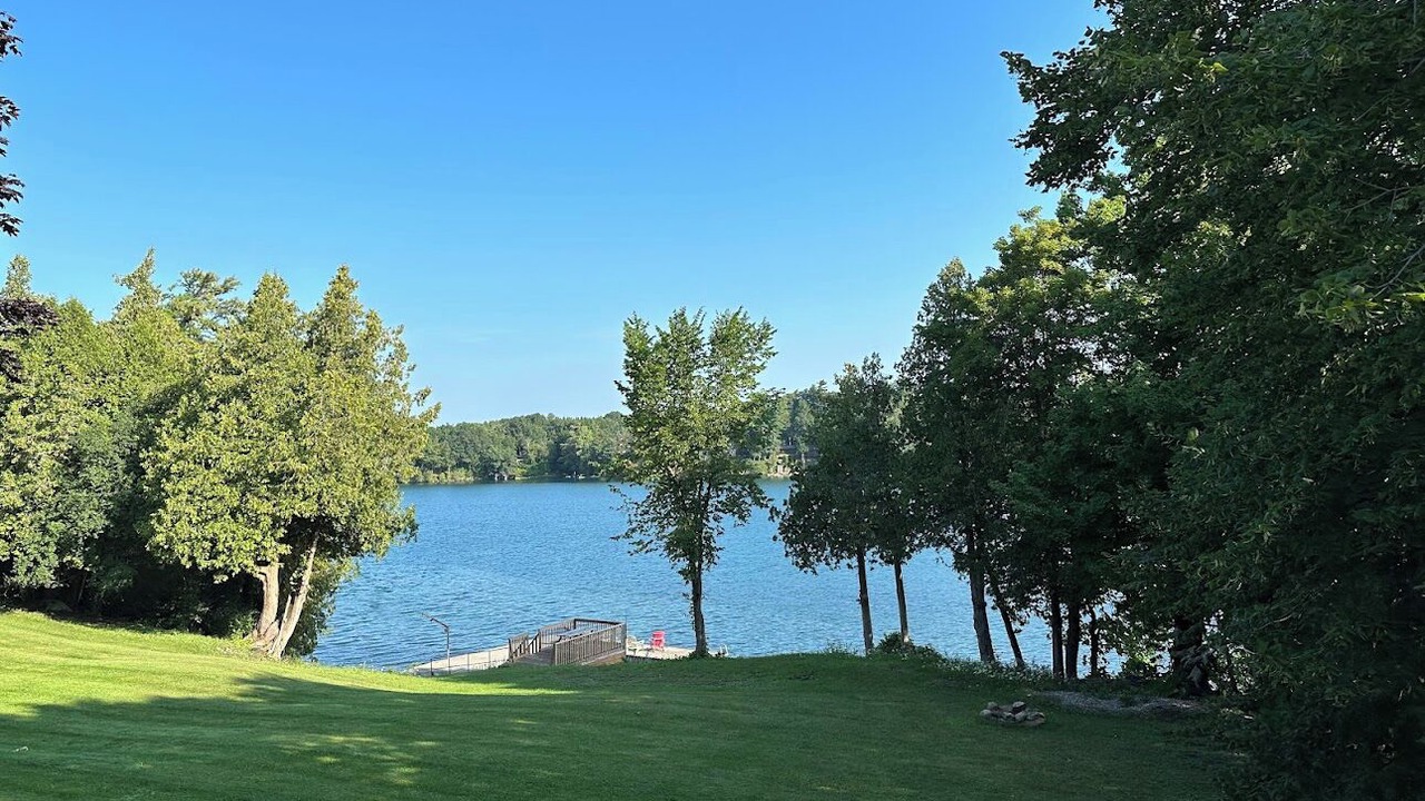 Photo of Others in Howe Island