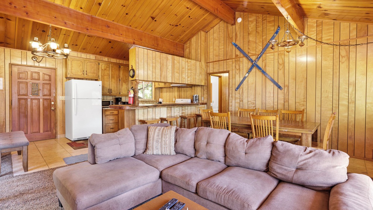 Photo of Livingroom in Boulder Bay
