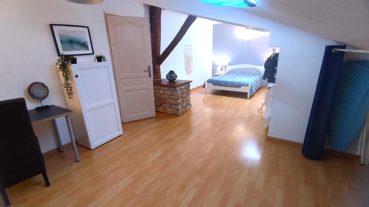 Photo of Bedroom in Vaux-Villaine