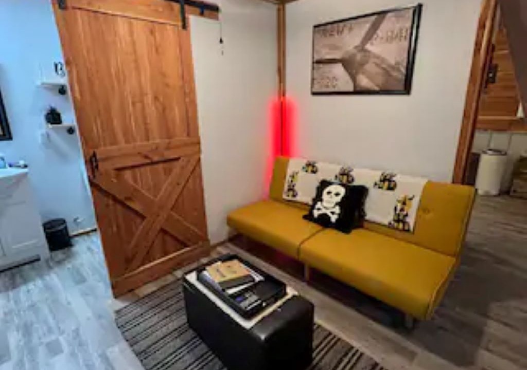 Photo of Livingroom in Ironton