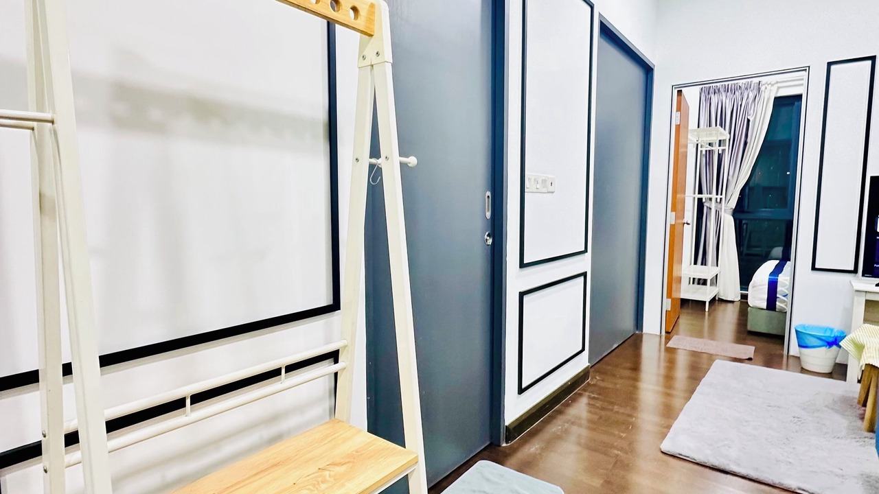 Photo of Others in Maluri