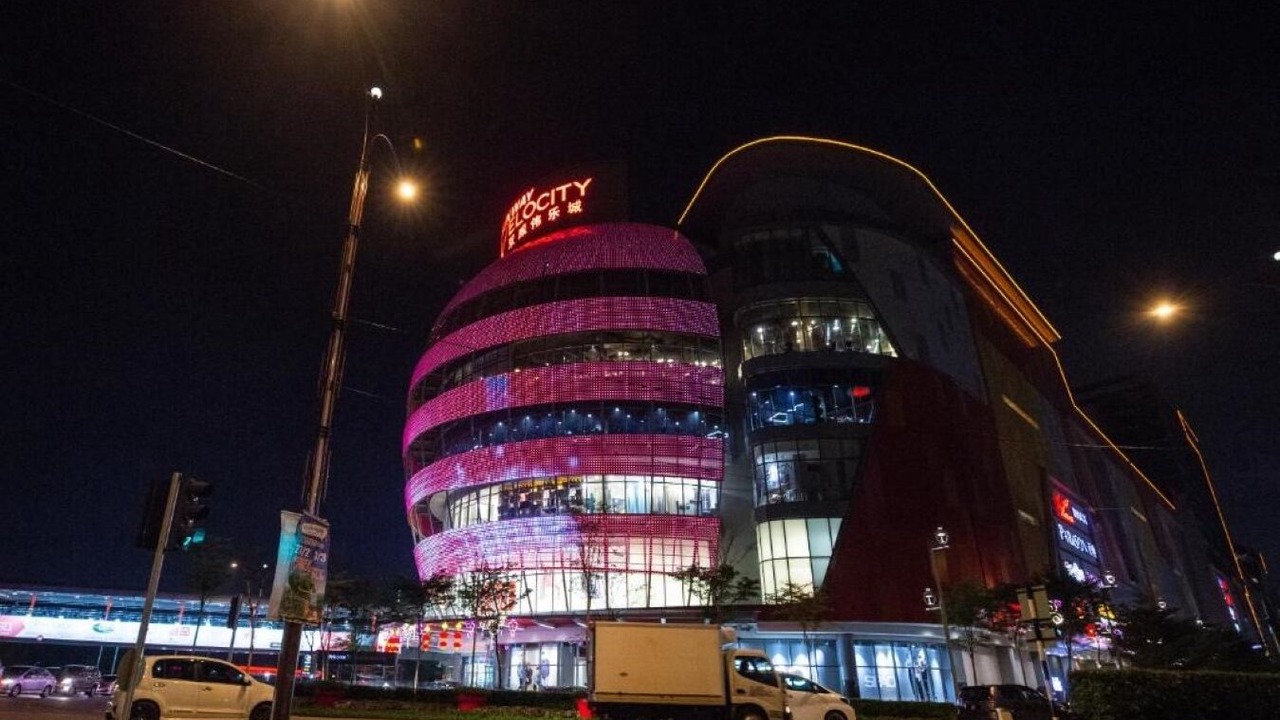 Photo of Outdoor in Maluri