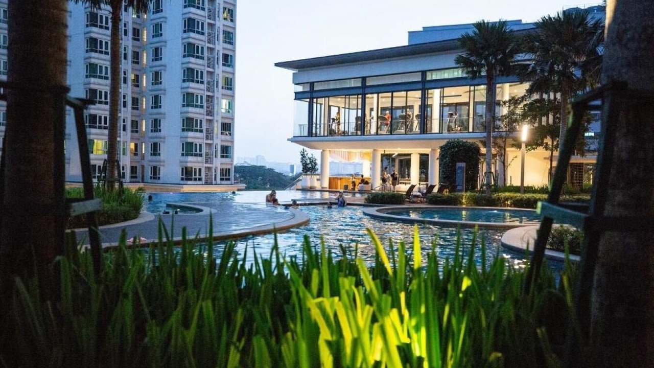 Photo of Outdoor in Maluri