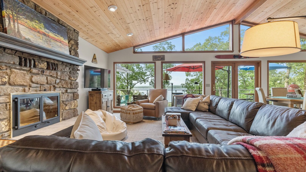 Photo of Livingroom in Quitman
