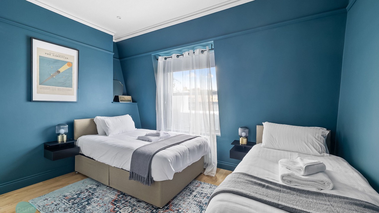 Photo of Others in Barbican