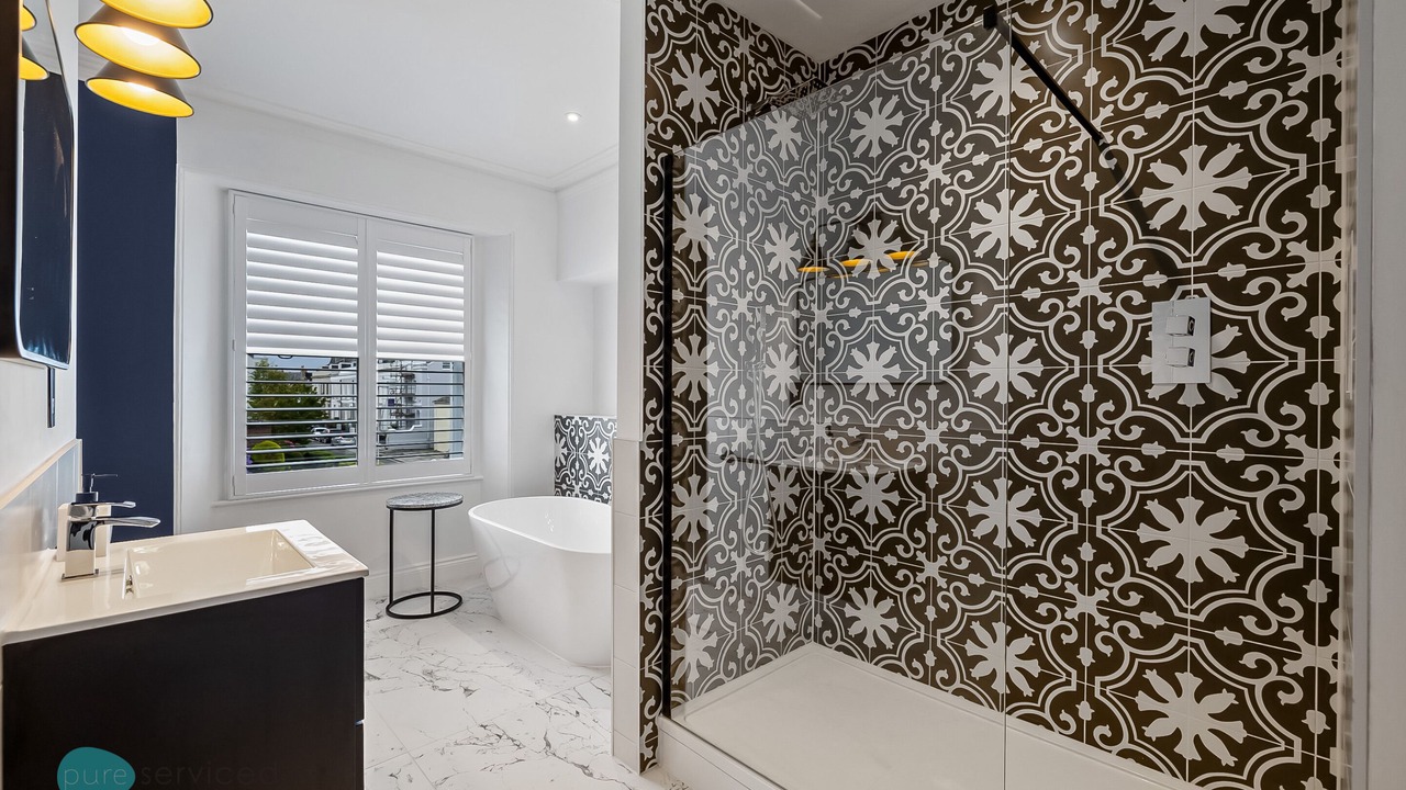 Photo of Others in Barbican