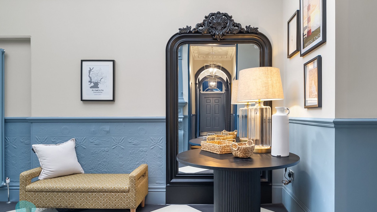 Photo of Others in Barbican