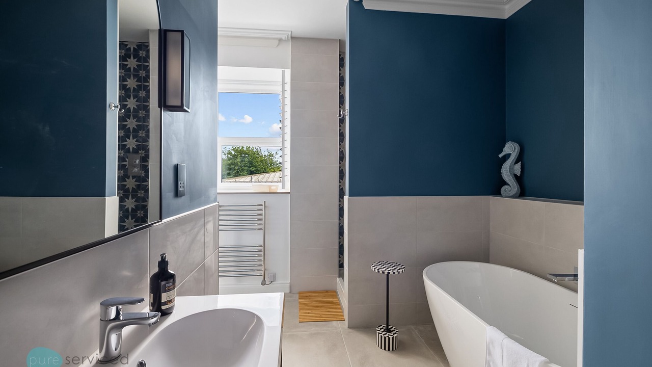 Photo of Others in Barbican