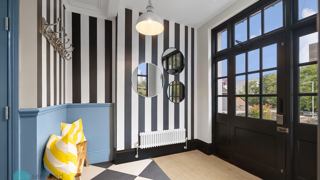 Photo of Others in Barbican