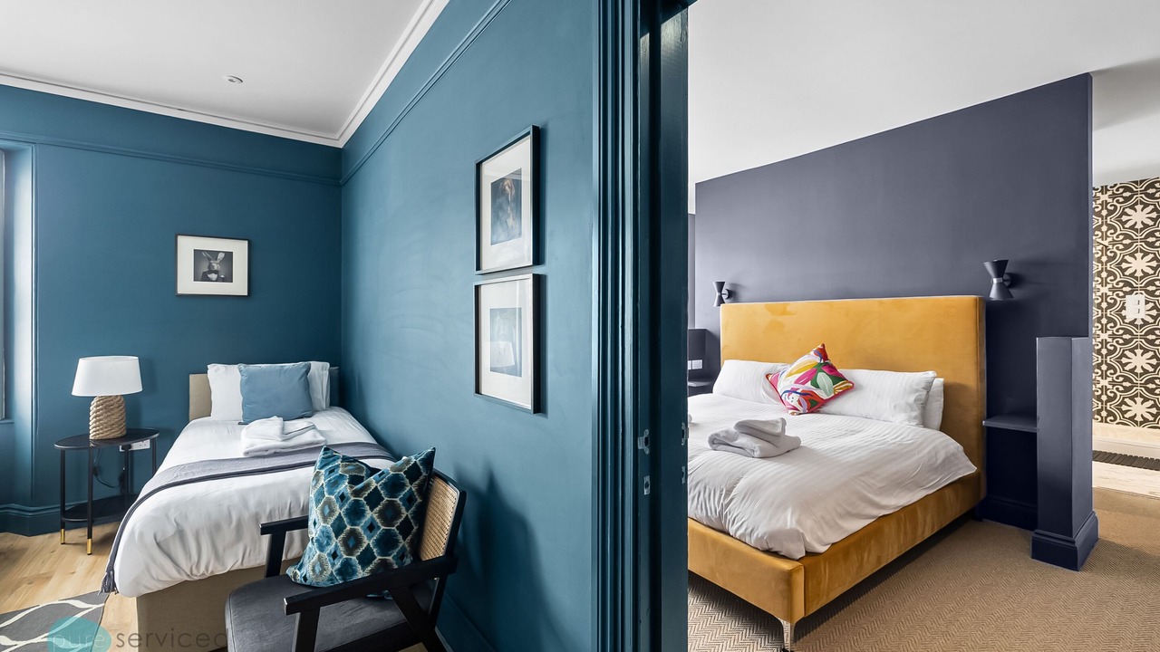 Photo of Others in Barbican