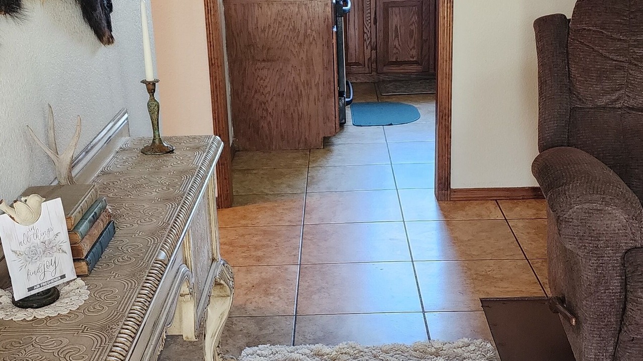 Photo of Livingroom in Stringtown