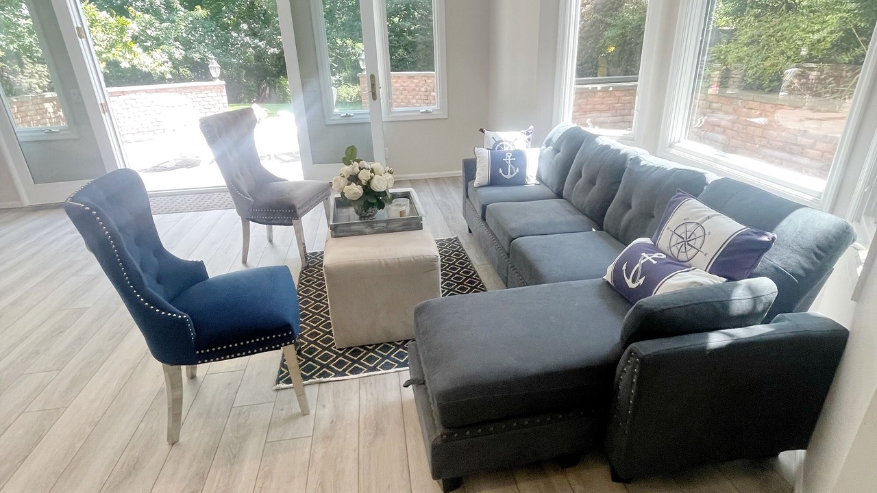 Photo of Livingroom in Locust Valley