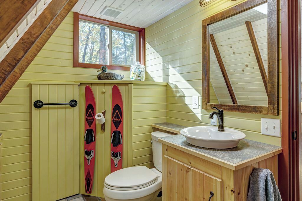 Photo of Bathroom in Innsbrook
