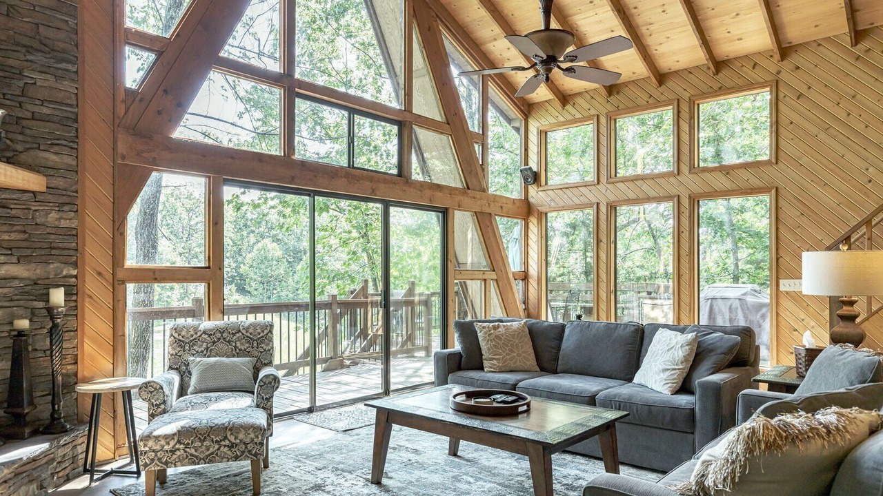 Photo of Livingroom in Warrenton