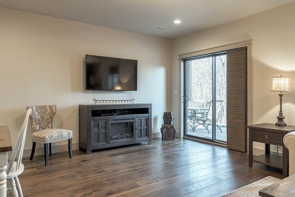 Photo of Livingroom in Innsbrook