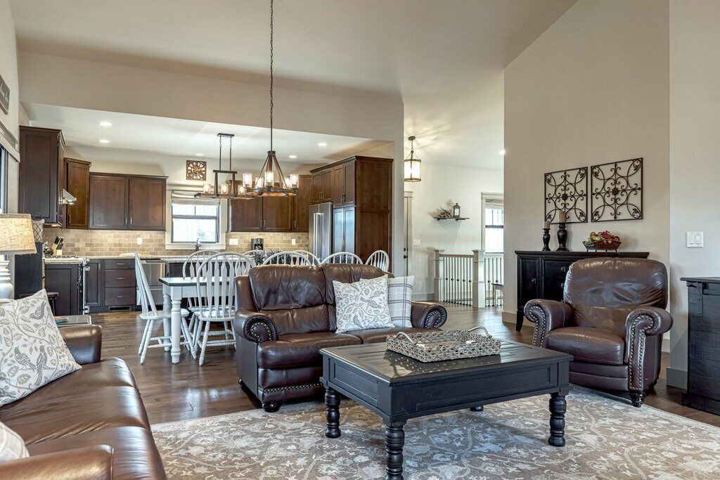 Photo of Livingroom in Innsbrook