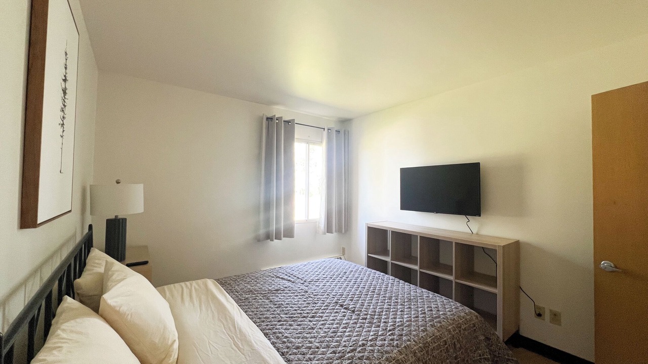 Photo of Bedroom in Rocanville